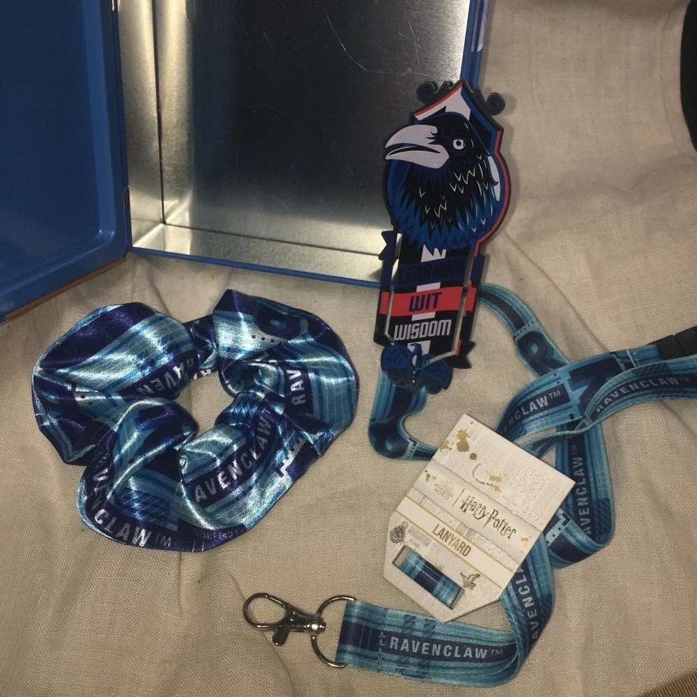 Harry Potter Ravenclaw House Tin Gift Set With Lanyard Book Marker Hair Scrunchy